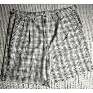 Haggar Mens Cool 18 Performance Short Flat Front White/Gray Plaid Size 46